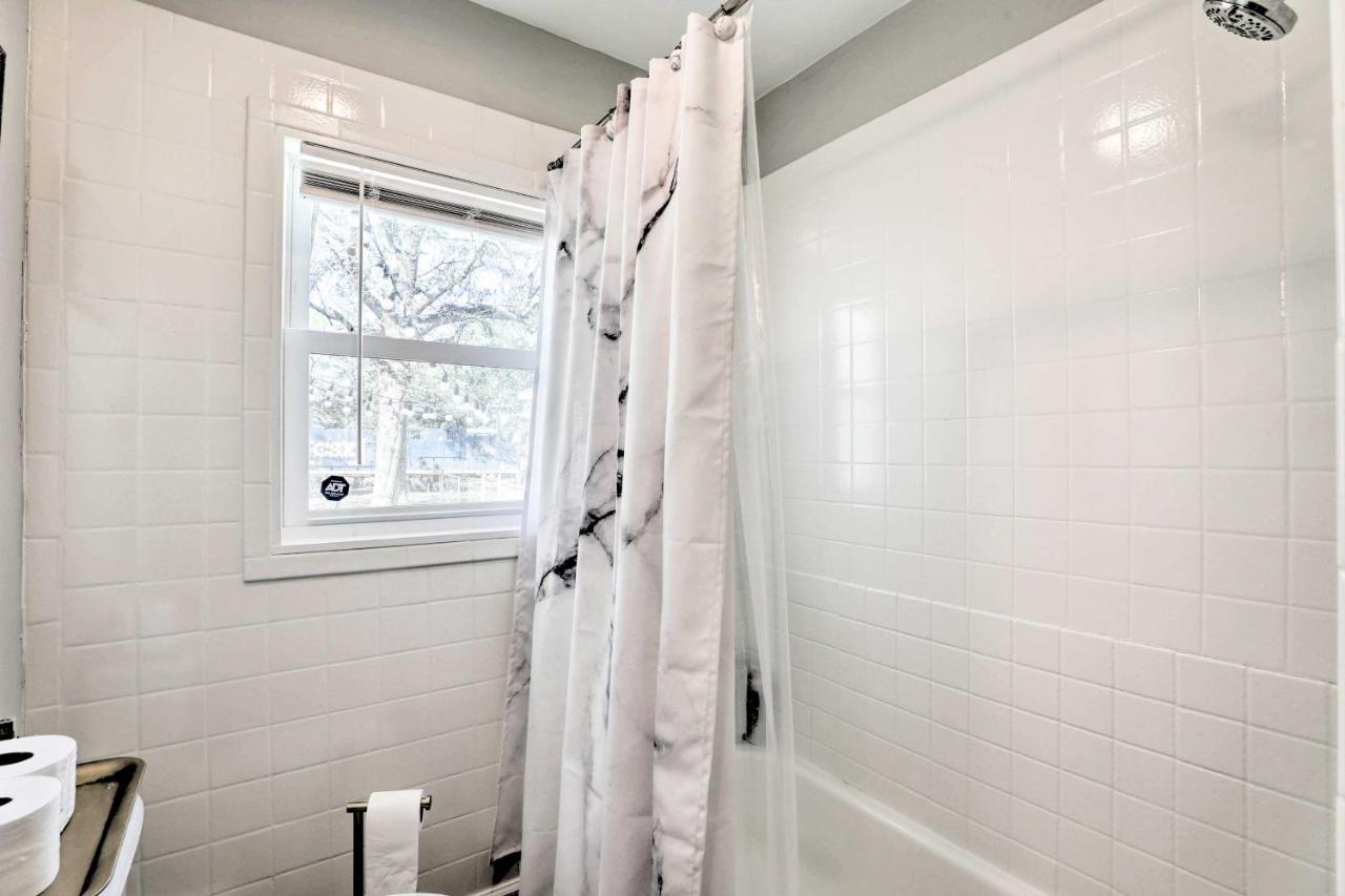 Chic Charleston Home - Half Mile To Park Circle! المظهر الخارجي الصورة